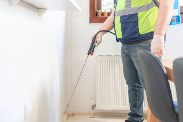Best Cockroach Control Services  in New Cassel, NY
